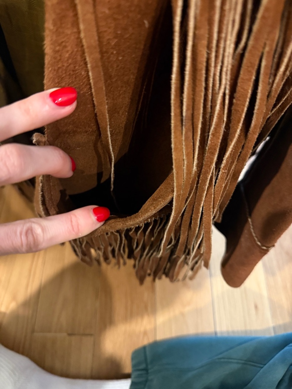 Fringed Suede Jacket - Brown. Vintage. - Picture 13 of 14